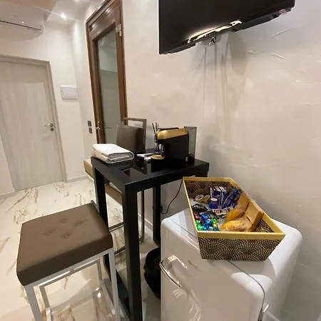 Mada's Deluxe Apartament *