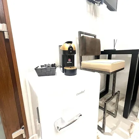 Mada's Deluxe Apartament *